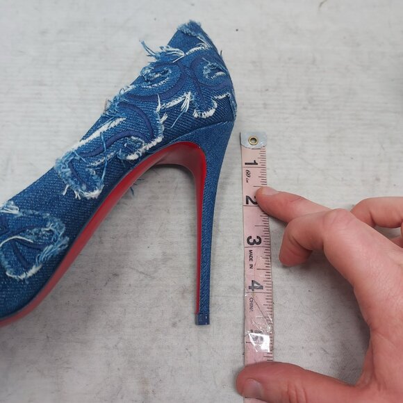 Christian Louboutin Blue Kate Toile Denim Brode Heel Shoe - Picture 11 of 11
